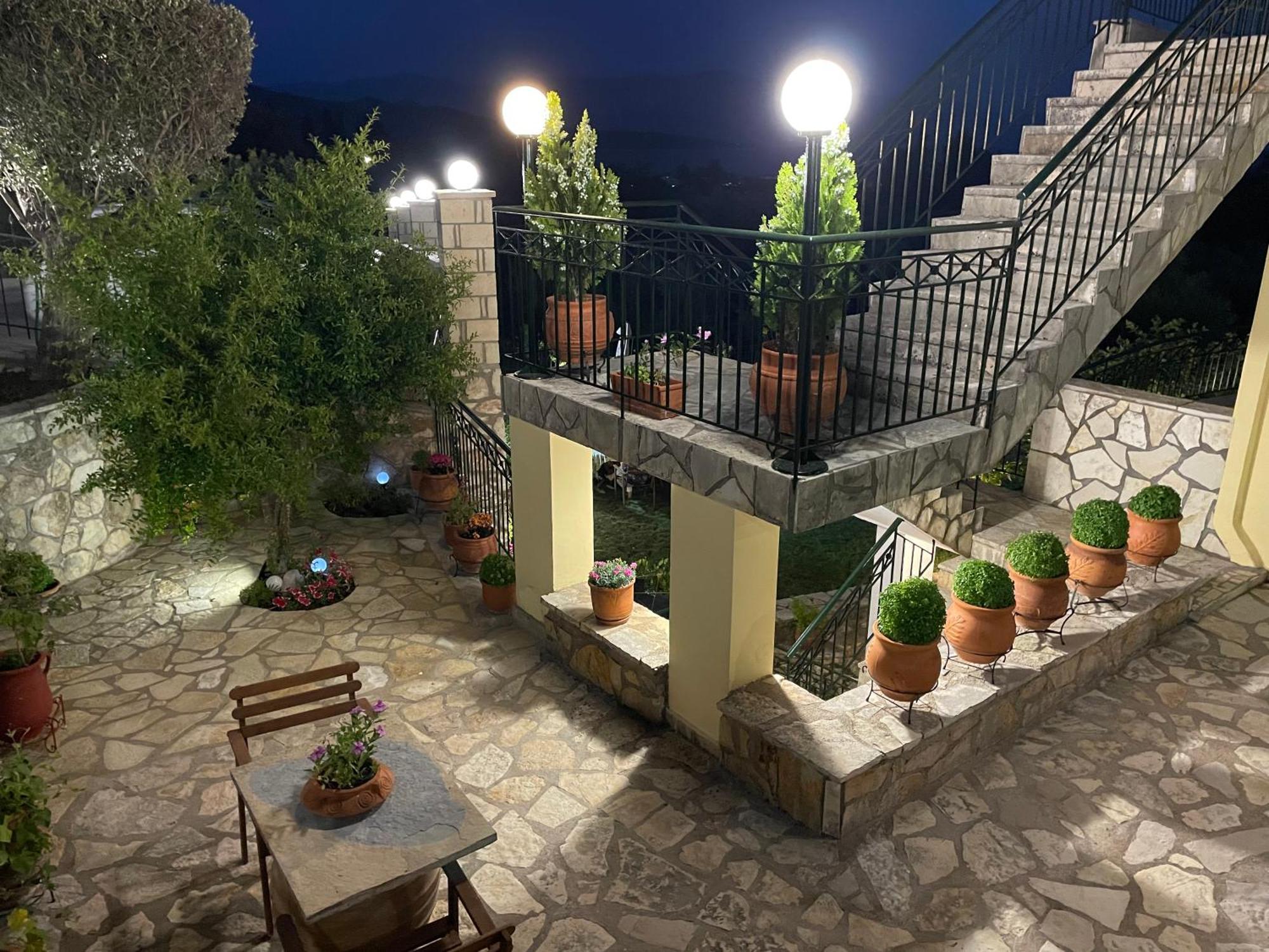 Villa Diana Nikiana Buitenkant foto