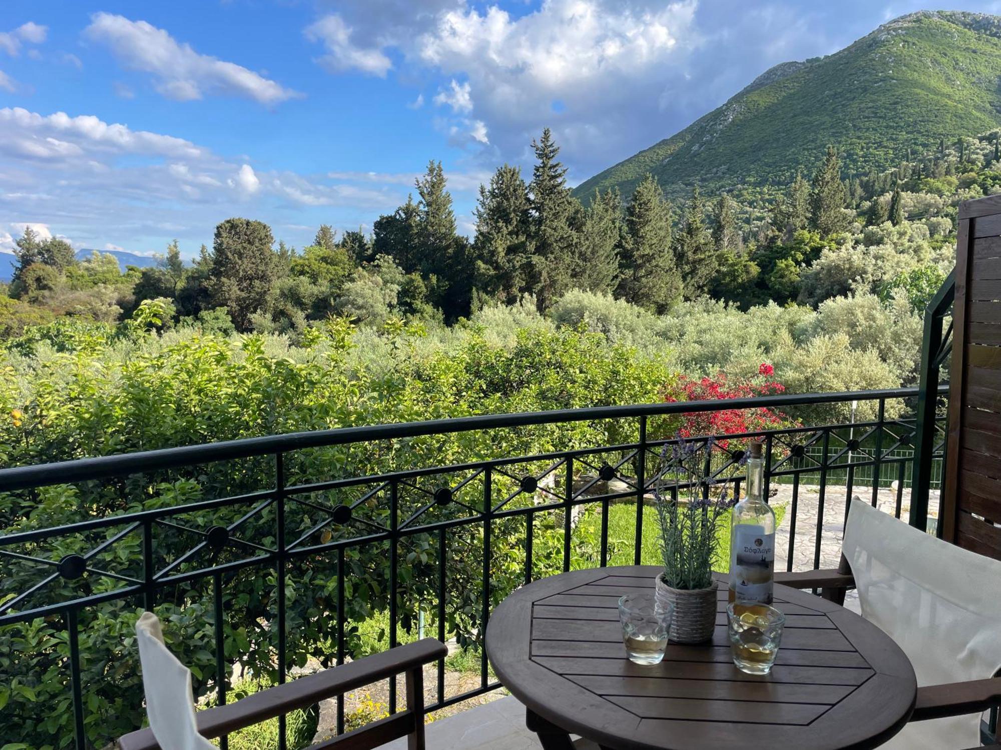 Villa Diana Nikiana Buitenkant foto